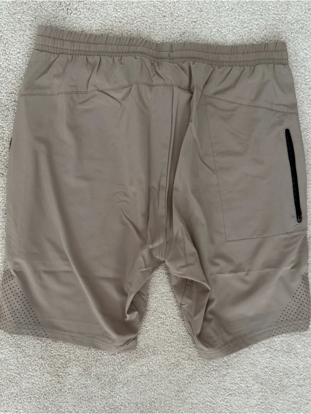 Unrl stride short dessert khaki- size xs - Picture 7 of 7